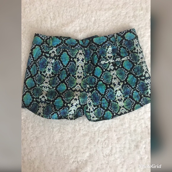 BCBG MaxAzria Snakeskin Pattern Shorts - Picture 2 of 6